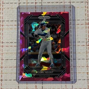 2023 ⚾️ Robert Yount Panini Prizm “Purple Ice Parallel” MLB Baseball Card #89